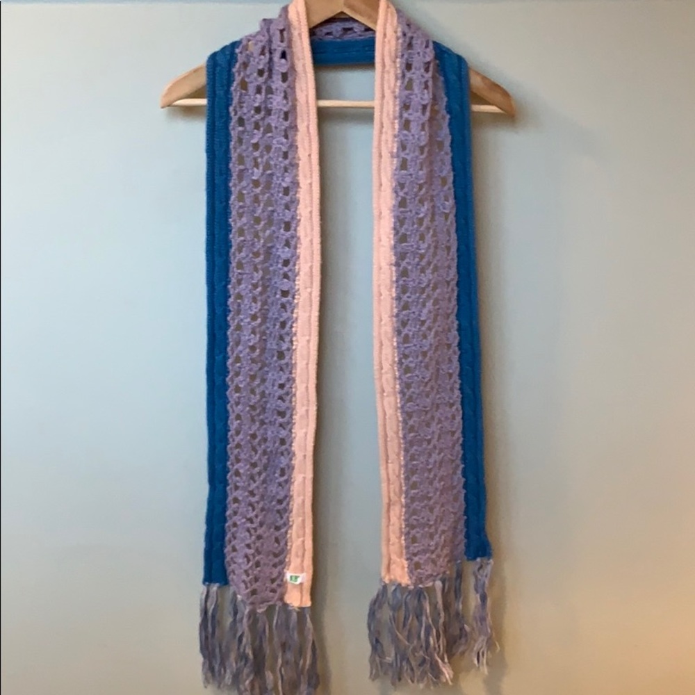 $20/2 Color-blocking Scarf: Crochet and Mix